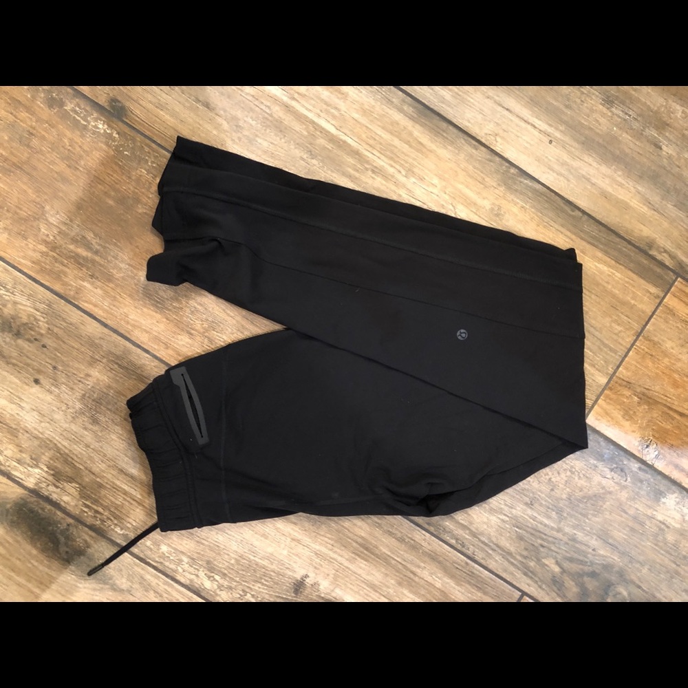 Lululemon men’s sweat pants